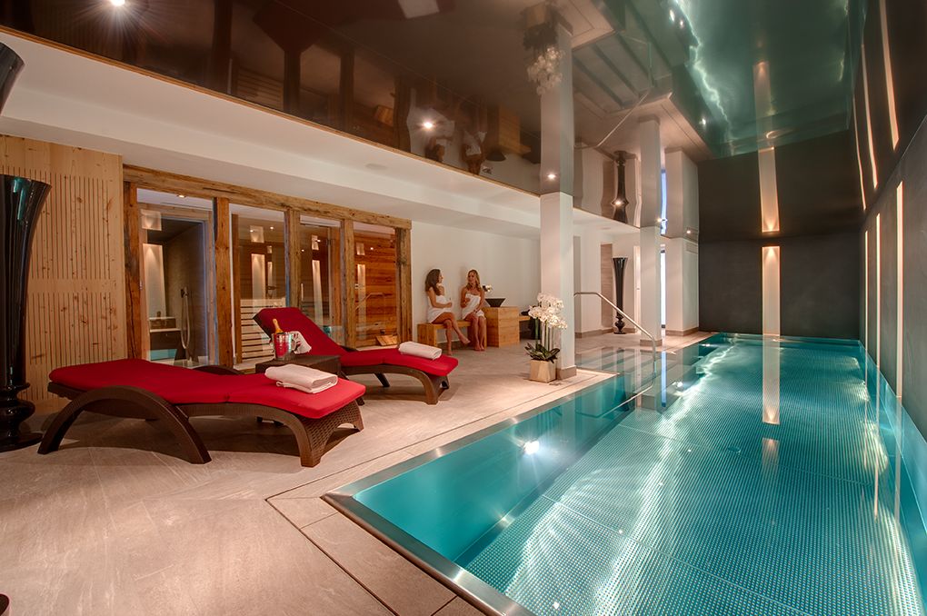 Chalet White Pearl web 0109 Chalet White Pearl web 0109